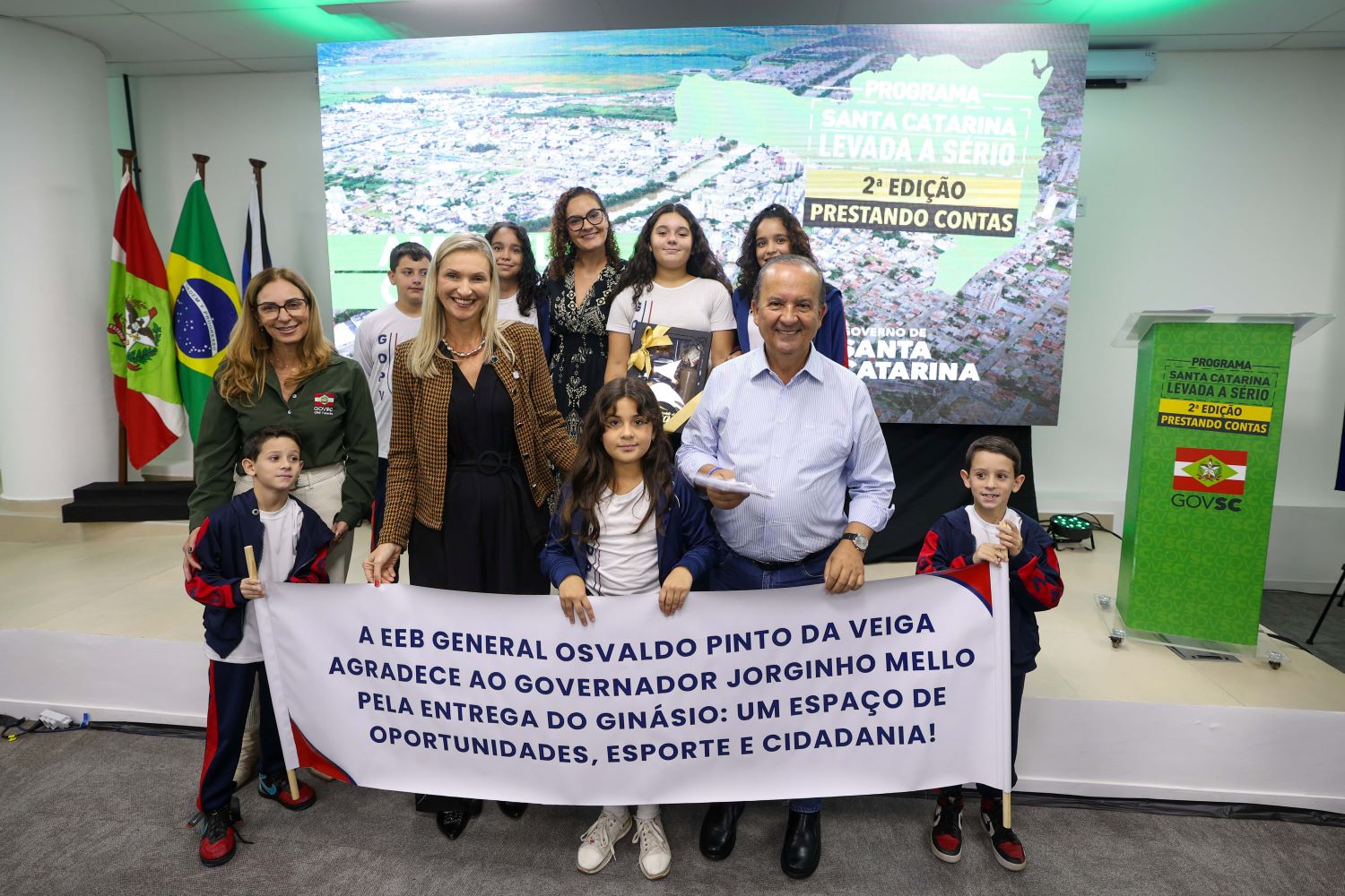 SC Levada a Sério: Governo do Estado entrega quatro novas quadras poliesportivas para escolas estaduais